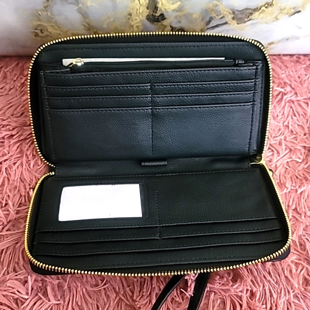 Wallets - Picture 2 of 2
